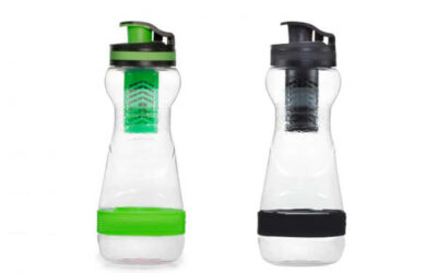 Plastic sports bottle molding